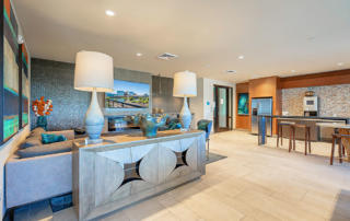 Luxury Apartments in Tempe, AZ - Indoor Lounge Area